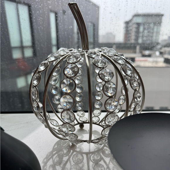 Halloween Decor Bundle Set with Pumpkin and Skull 🎃 - Picture 4 of 8